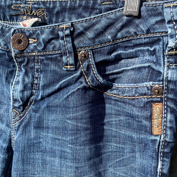 Silver Jeans - Picture 4 of 8